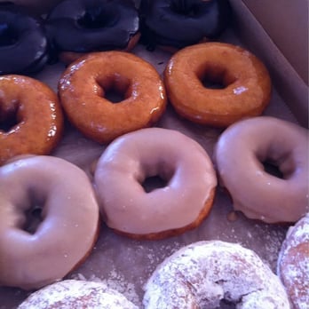 Duck Donuts - Chocolate, glazed, maple and powdered sugar - Donuts Near Me - Kitty Hawk, North Carolina Duck Donuts - Chocolate, glazed, maple and powdered sugar - Donuts Near Me - Kitty Hawk, North Carolina