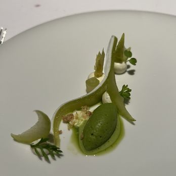 Terrazza Bosquet - Pre dessert   White chocolate and apple but very celery and herbal forward - Italian Near Me - Sorrento, NA
