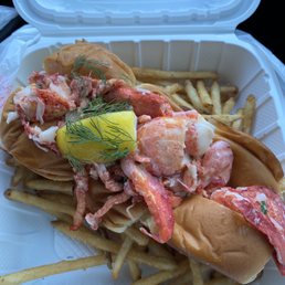 Lobster Roll $21