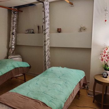 BeautyMed Therapy - Couples room - Massage Near Me - Honolulu, Hawaii BeautyMed Therapy - Couples room - Massage Near Me - Honolulu, Hawaii