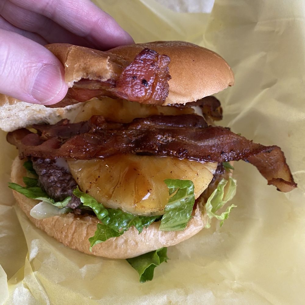 Scoopers - This was a darned good burger! Just what I wanted! - Burgers Near Me - Reno, Nevada Scoopers - This was a darned good burger! Just what I wanted! - Burgers Near Me - Reno, Nevada