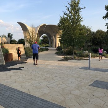 Confluence Park - Parks Near Me - San Antonio, Texas