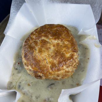 Pies 'n' Thighs - Biscuit Biscuits and Gravy Brunch - Southern Near Me - Brooklyn, New York Pies 'n' Thighs - Biscuit Biscuits and Gravy Brunch - Southern Near Me - Brooklyn, New York