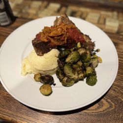 Harry's Grille & Tavern - Bison meatloaf