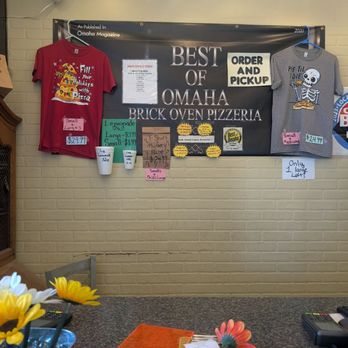 Brick Oven Pizzeria - Counter - Pizza Near Me - Omaha, Nebraska
