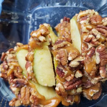 Punkin's Pies - Pecan caramel apple (sliced) - Desserts Near Me - Indianapolis, Indiana Punkin's Pies - Pecan caramel apple (sliced) - Desserts Near Me - Indianapolis, Indiana