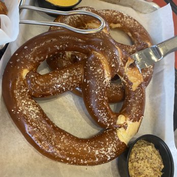 MOTOR Restaurant - Pretzel - Barbeque Near Me - Milwaukee, Wisconsin MOTOR Restaurant - Pretzel - Barbeque Near Me - Milwaukee, Wisconsin