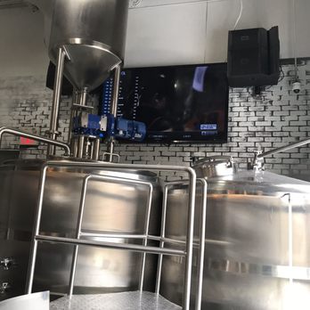 Beaches Brewing - Brewpubs Near Me - Toronto, Ontario