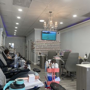 Lien's Nails - Nail Salons Near Me - Rosemead, California