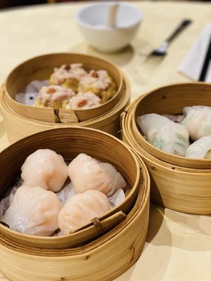 Top Gun Seafood Restaurant by null