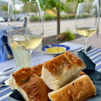 Sapore Di Mare - Home made bread loaf - Italian Near Me - Miami, Florida Sapore Di Mare - Home made bread loaf - Italian Near Me - Miami, Florida