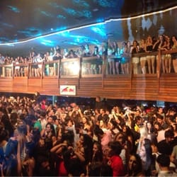 Wood's Country Bar