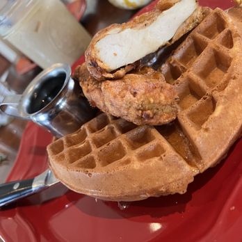 Petit Soleil - Chicken n Waffles - Breakfast & Brunch Near Me - Napa, California