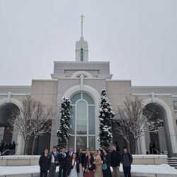 Mount Timpanogos Utah Temple - Our missionary friend and some of her district. 2-13-2025
