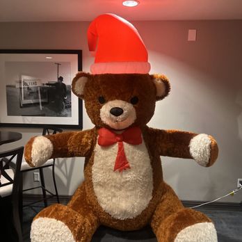WorldMark Solvang - Huge holiday bear! The arms close so that it hugs you. The kids loved it. - Hotels Near Me - Solvang, California WorldMark Solvang - Huge holiday bear! The arms close so that it hugs you. The kids loved it. - Hotels Near Me - Solvang, California
