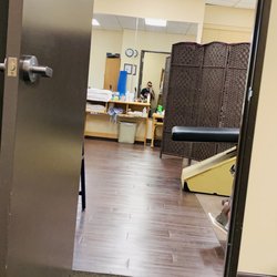 Cheeley Chiropractic - PT room