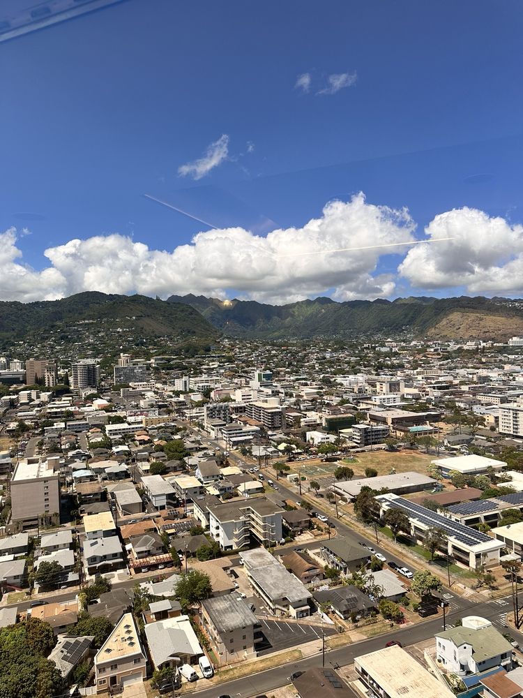 Hawaii Cosmetology Academy Logo