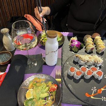 Mr Sushi - Japanese Near Me - Brooklyn, New York