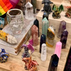 Maude's Paperwing Gallery - You'll often see us vending at various conventions, like 3 Rivers Comicon, Momento Con or Veg Fest!