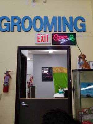 paw shoppe long beach