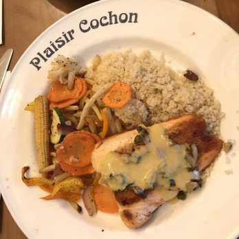 Cochon Dingue - Salmon - Breakfast & Brunch Near Me - Quebec City, Quebec Cochon Dingue - Salmon - Breakfast & Brunch Near Me - Quebec City, Quebec