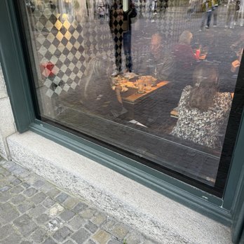 Restaurant Boucherie AuGust - Food being served that was denied to English speaking customers - Swiss Food Near Me - Zürich, ZH Restaurant Boucherie AuGust - Food being served that was denied to English speaking customers - Swiss Food Near Me - Zürich, ZH