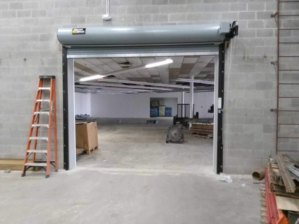 Fall Lawn Care - Garage Door Contractor in Lorain, OH