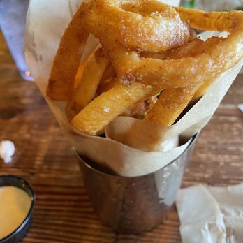Squeeze Burger & Brew - Onion rings - Burgers Near Me - Stockton, California Squeeze Burger & Brew - Onion rings - Burgers Near Me - Stockton, California