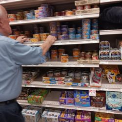 Winn-Dixie Stores, Inc - Cat food