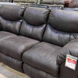 Mrs B's Clearance & Factory Outlet - 3 seater recliner couch
