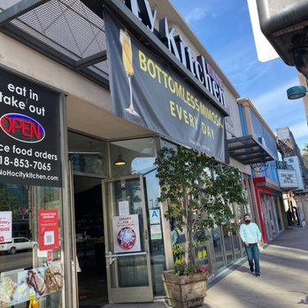 City Kitchen - Breakfast & Brunch Near Me - North Hollywood, California