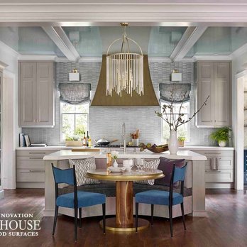 Grothouse - This transitional kitchen designed by Matthew Quinn feautres a Grothouse Edge Grain Kitchen Table. - Countertop Installation Near Me - Germansville, Pennsylvania