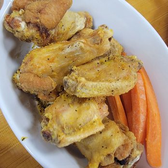 Lucino's Pizza - Pizza Near Me - Las Vegas, Nevada