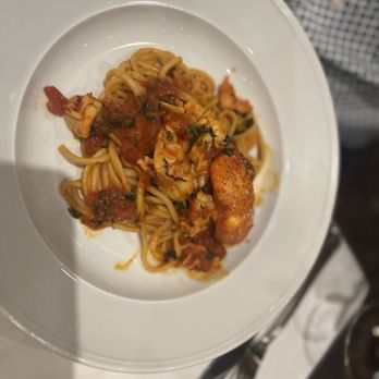 Old Ebbitt Grill - Lobster pasta - Bars Near Me - Washington, DC, District of Columbia