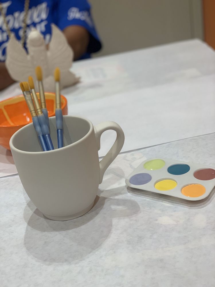 ARTRAGEOUS POTTER 49 Photos 1000 N Point Cir, Alpharetta,