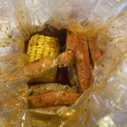 Flying Legs-Wings & Seafood Experts - 1/2 of crab cluster, corn, red potato-garlic butter sauce