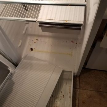 Easy Top Cleaning Company - Dirty refrigerator - Home Cleaning Near Me