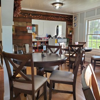 Gather - Very homey feel and decor - Soul Food Near Me - Asheboro, North Carolina
