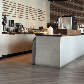 Archr - Spacious bar area - Coffee Roasteries Near Me - Langley Township, British Columbia Archr - Spacious bar area - Coffee Roasteries Near Me - Langley Township, British Columbia