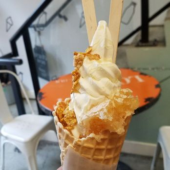 Soft Peaks - Honey comb soft serve - Ice Cream & Frozen Yogurt Near Me - Vancouver, British Columbia Soft Peaks - Honey comb soft serve - Ice Cream & Frozen Yogurt Near Me - Vancouver, British Columbia