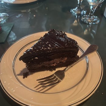 Blue Ridge Inn - Chocolate mousse cake - New American Near Me - Wrightwood, California