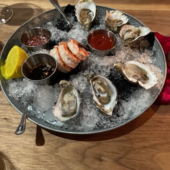 Echo & Rig - Shrimp cocktail and oysters - Steakhouses Near Me - Sacramento, California
