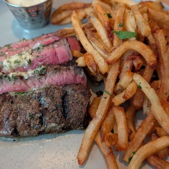 Chez Rosa - Steak frites - French Near Me - Kennebunk, Maine