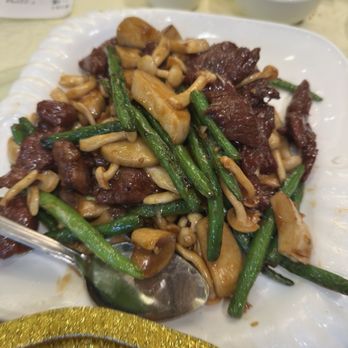 Hong Kong Palace - Mixed mushroom steak cube - Dim Sum Near Me - Millbrae, California Hong Kong Palace - Mixed mushroom steak cube - Dim Sum Near Me - Millbrae, California
