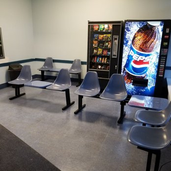 Olmsted Laundromat - Brand new sitting area - Laundromat Near Me - Olmsted Township, Ohio Olmsted Laundromat - Brand new sitting area - Laundromat Near Me - Olmsted Township, Ohio