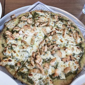 Emma Elle's Italian Kitchen - Pesto chicken pizza - Italian Near Me - Yukon, Oklahoma Emma Elle's Italian Kitchen - Pesto chicken pizza - Italian Near Me - Yukon, Oklahoma