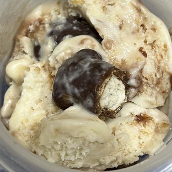Ben & Jerry’s - Chubby Hubby - Ice Cream & Frozen Yogurt Near Me - Houston, Texas Ben & Jerry’s - Chubby Hubby - Ice Cream & Frozen Yogurt Near Me - Houston, Texas