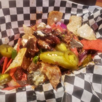 Missouri Hick Barbeque - cowboy nachos- flavor was good but disappointing we had minimal chips- got the end of the bag - Barbeque Near Me - Cuba, Missouri