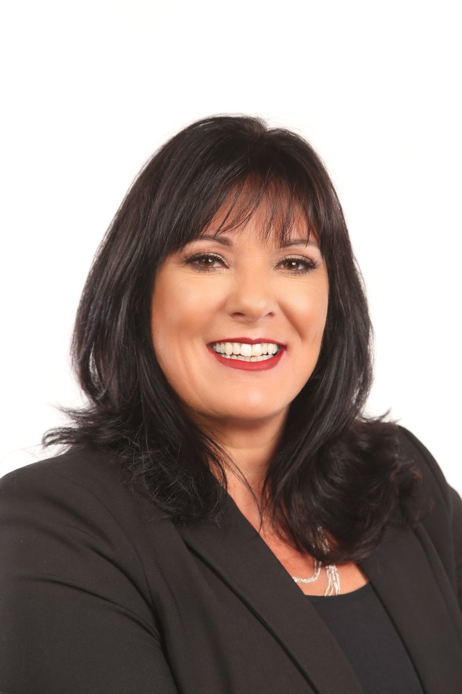 JULIE GOODWIN DELEX REALTY Updated August 2024 17224 N 43rd Ave