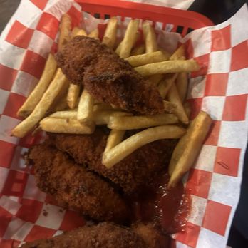 Sonny Red's - Chicken fingers and fries - Pizza Near Me - Lackawanna, New York Sonny Red's - Chicken fingers and fries - Pizza Near Me - Lackawanna, New York